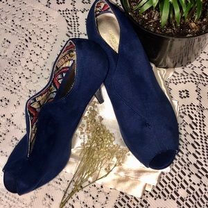 velvet royal blue heels